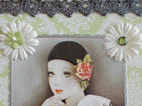 Carte postale 3D Pierrot noir et blanc sur fond fleuri vert et blanc. idéale pour les amoureux de Pierrot.